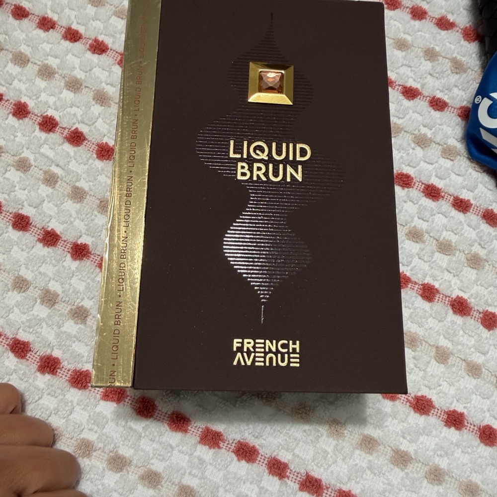 Liquid Brun Men’s Grooming Kit – Dark Brown